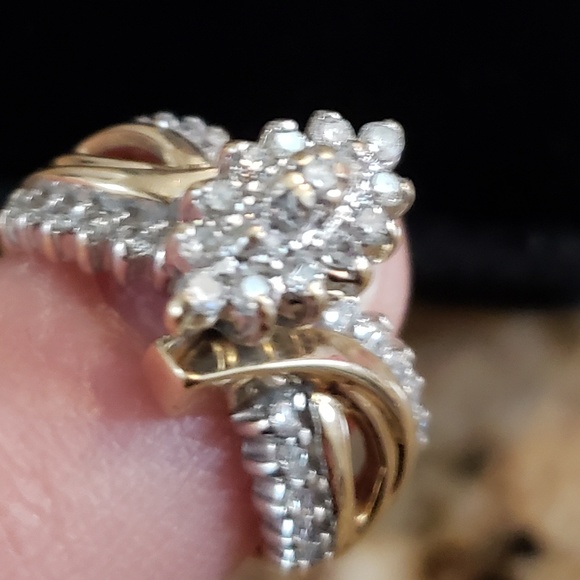 1 carat 5.7 gram Diamond Ring - Picture 5 of 8